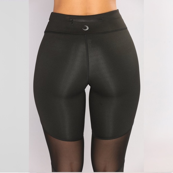 Black Mesh Leggins - Picture 8 of 9